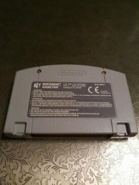 Alternative view of FIFA: Road to World Cup '98 - EUR - Begagnat N64 spel