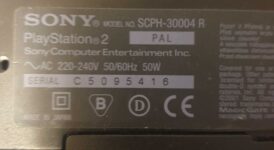 Alternative view of Playstation 2 FAT konsol (Svart) - Begagnad konsol Playstation 2