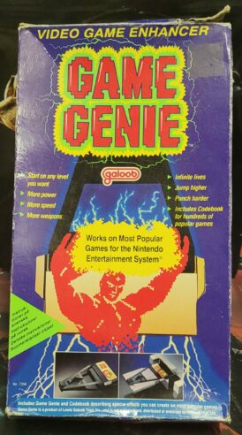 Bild på boxen av Game Genie till NES (Nintendo entertainment system) i Svensk PAL utgåva