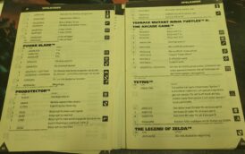 Bild på bruksanvisningen till Game Genie till NES (Nintendo entertainment system) i Svensk PAL utgåva